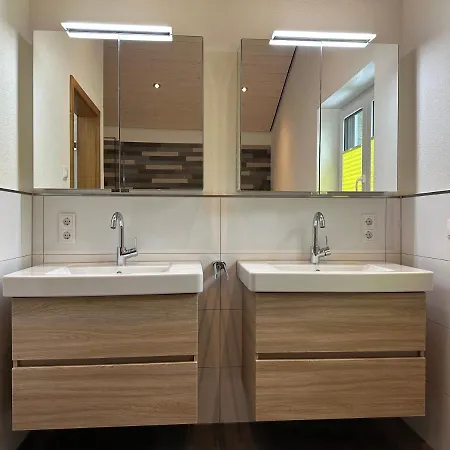 Prázdninový dům Traumferienhaus Am Nuerburgring Leimbach (Ahrweiler)